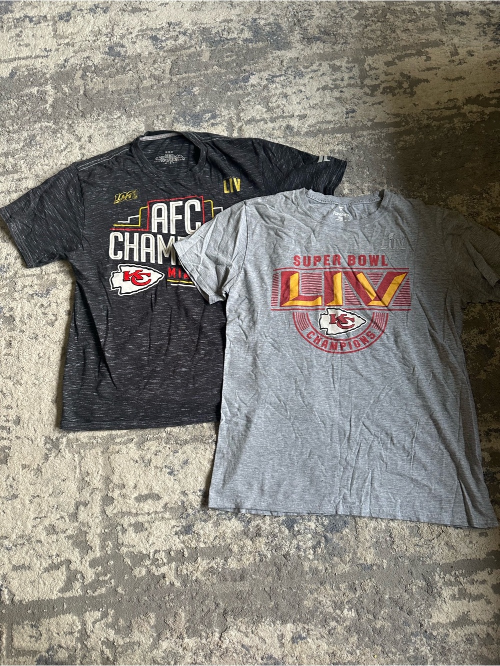 Kansas City Chiefs Super Bowl LIV Tee Bundle - Gray & Black